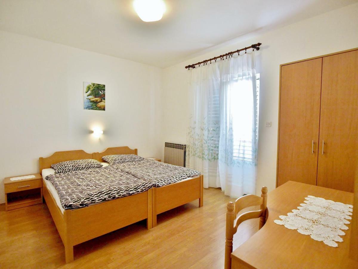 Apartments Ljubica Barbat na Rabu 外观 照片