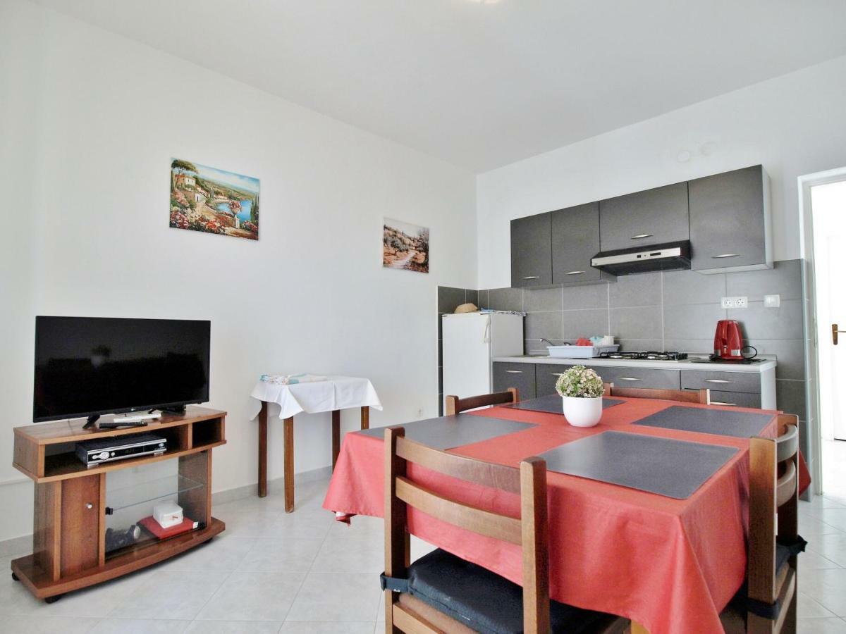 Apartments Ljubica Barbat na Rabu 外观 照片