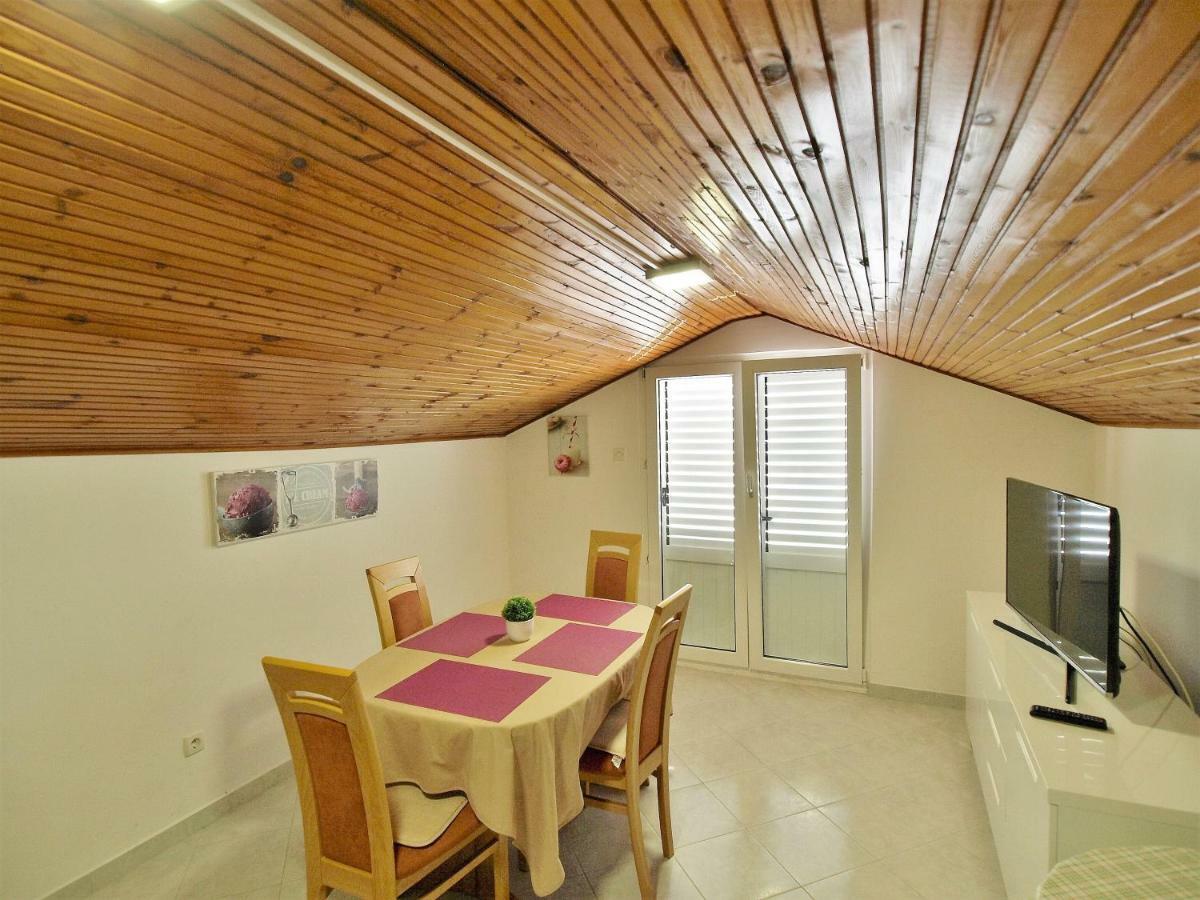Apartments Ljubica Barbat na Rabu 外观 照片