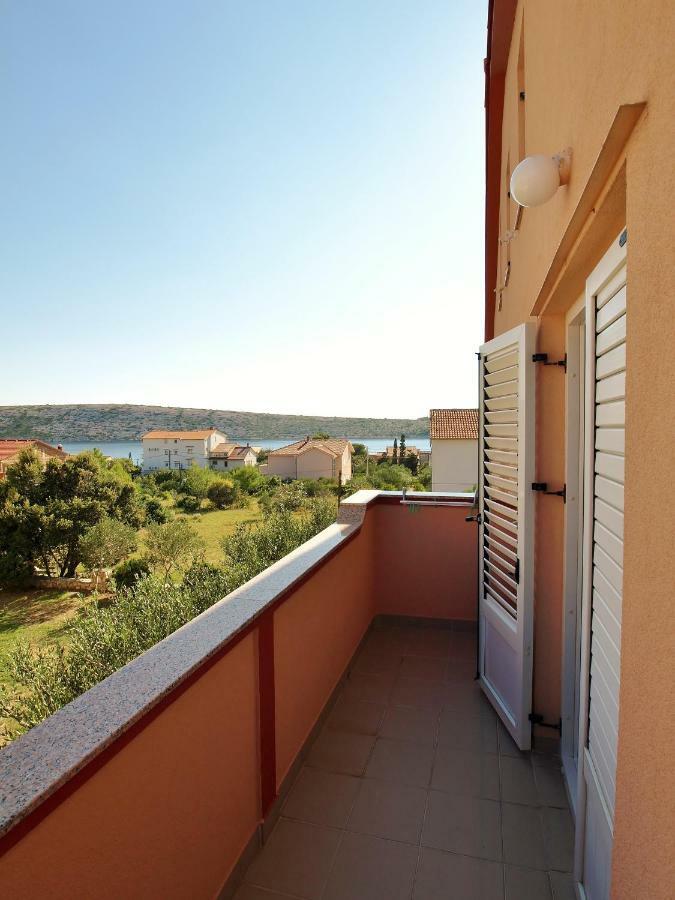 Apartments Ljubica Barbat na Rabu 外观 照片