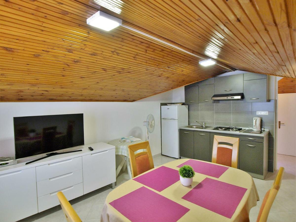 Apartments Ljubica Barbat na Rabu 外观 照片