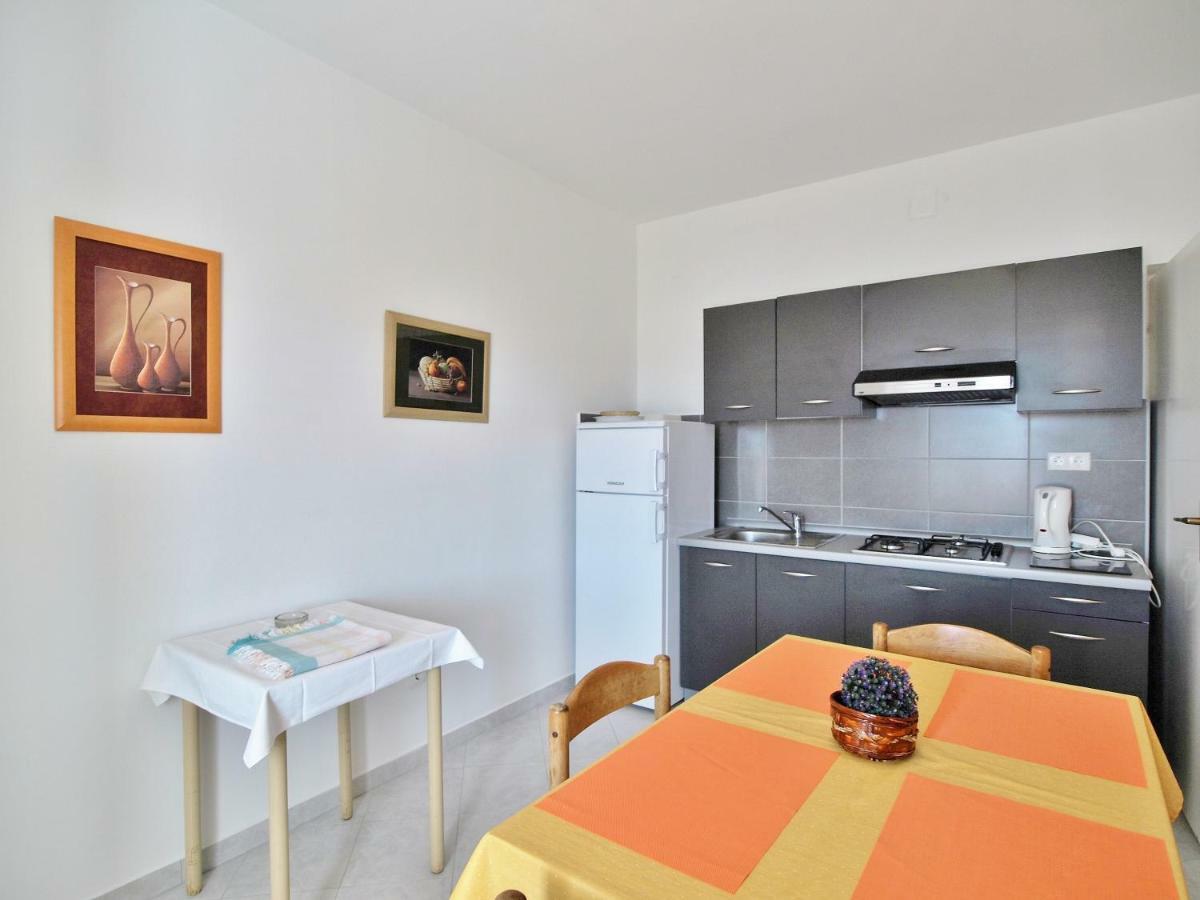 Apartments Ljubica Barbat na Rabu 外观 照片